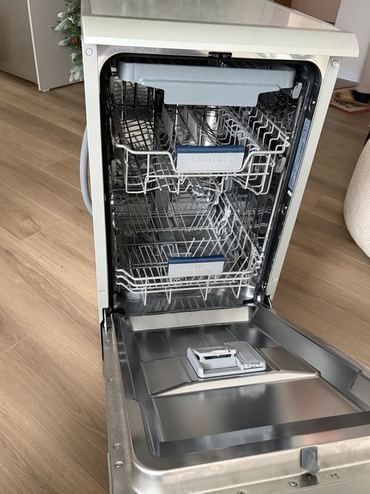 Продается посудомойка