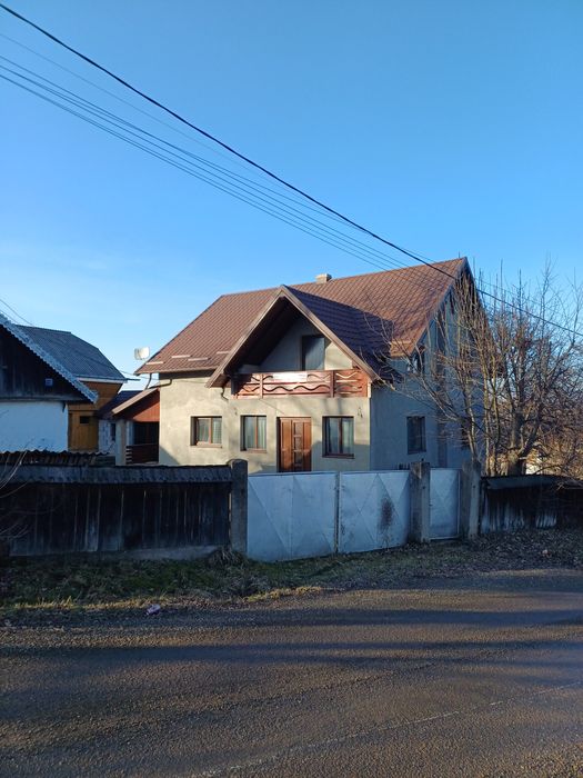 Proprietate 7400 mp, Mazanaesti(Suceava),casă renovata partial