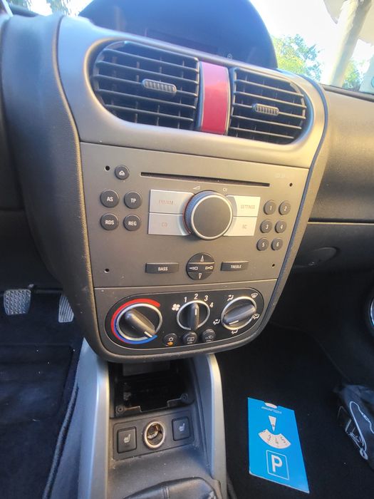 Opel Tigra decapotabilă