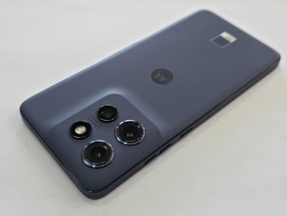 Motorola Edge 50 Neo 5G 256GB 8GB RAM Dual