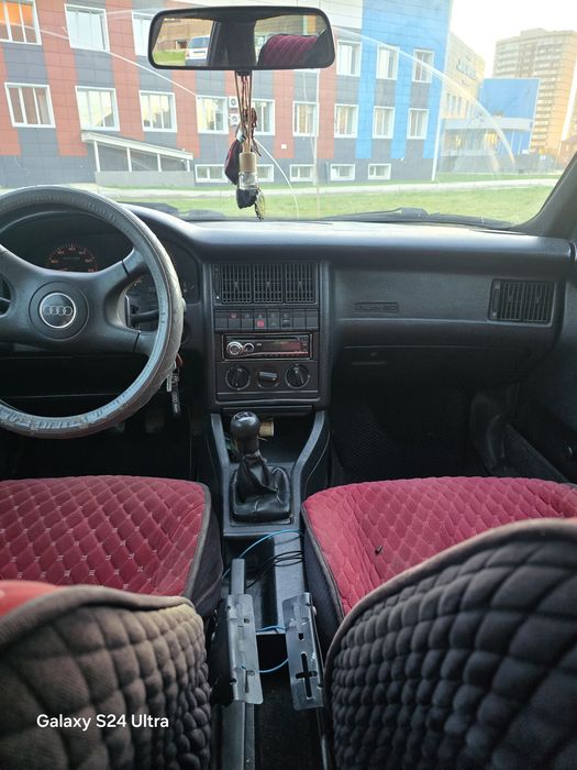 Продам Ауди б4 в отличном состояние
