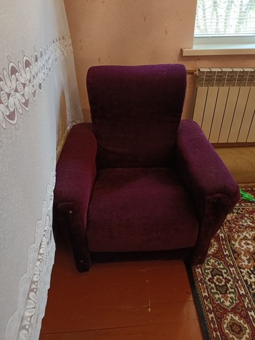 Мебель для гостиной кресла и диваны