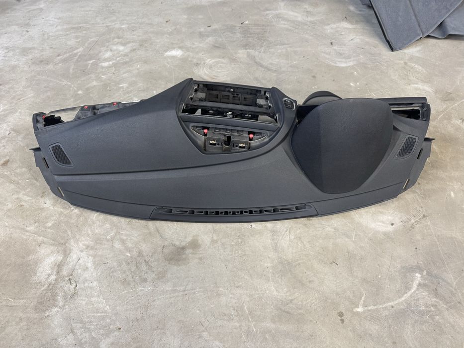 Арматурно табло бмв 1, ф20 ( armaturno tablo bmw 1, f20)