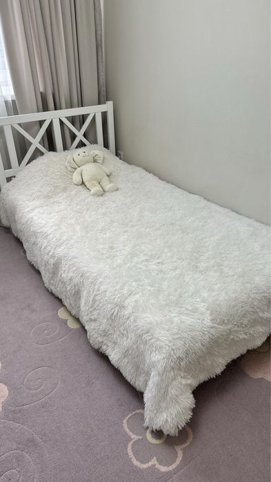 Продаю кровать дерево