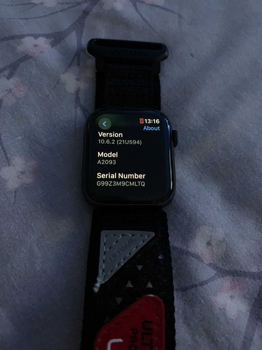 Apple Watch Series 5 44mm Aluminium GPS Black