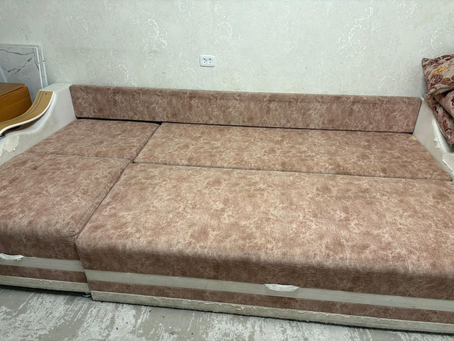 Диван 3 метр астыңғы жәшігімен