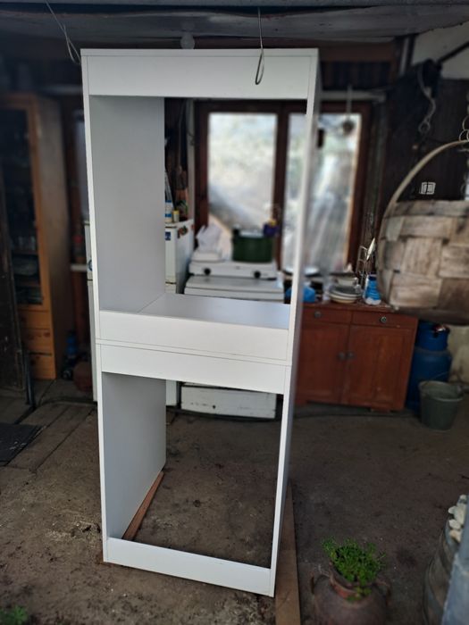 Шкаф за пералня и сушилня