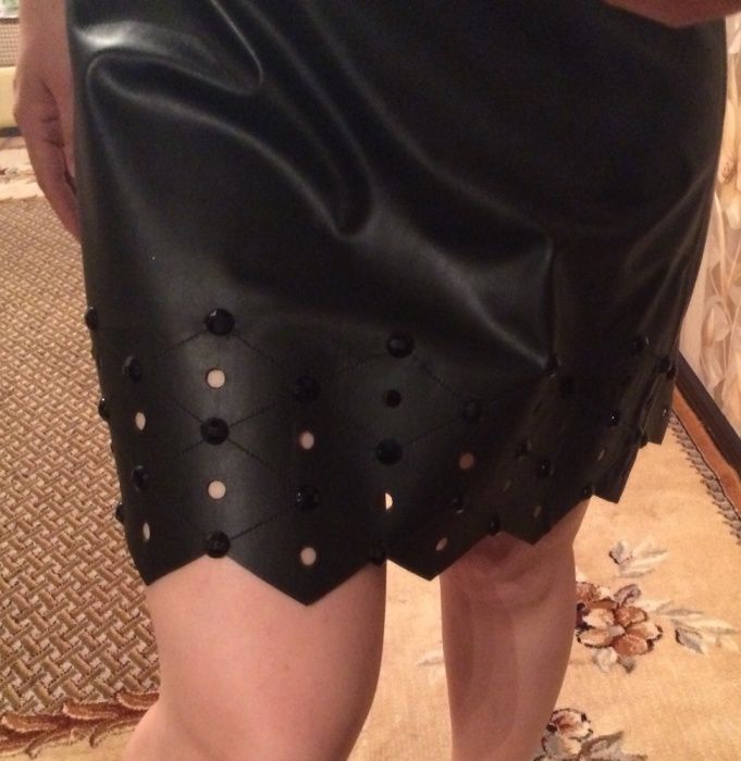 Кожаное платье вечернее