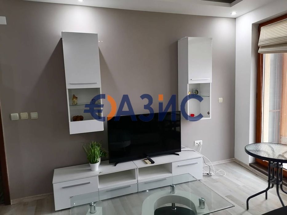 Продава се Тристаен апартамент в Созопол - 83 кв.м за 1446 €/кв.м - Снимка #3