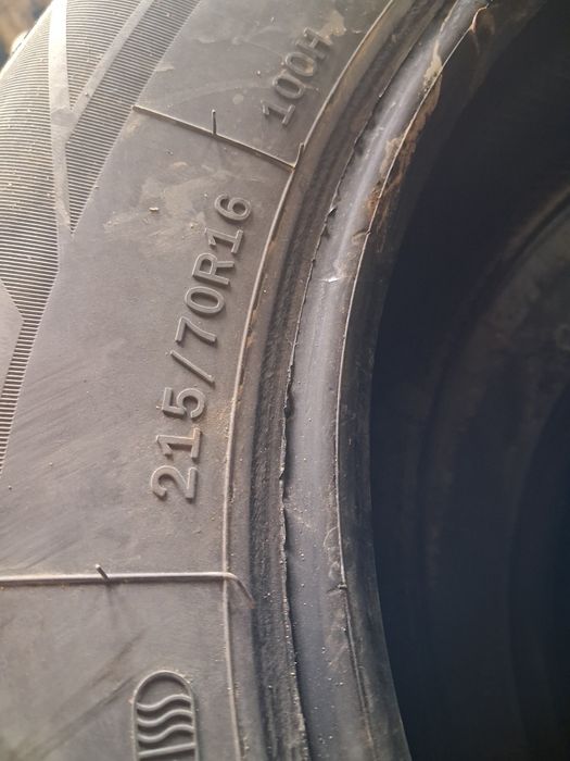 Продам шины б/у R16