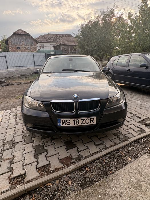 Bmw e 90, an 2005