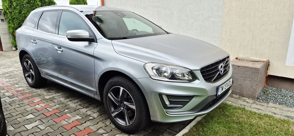 Volvo XC60 D4 2015 R-design
