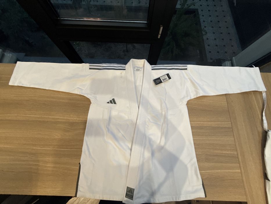 Кимоно для Jiu-Jitsu Adidas Challenge 2.0