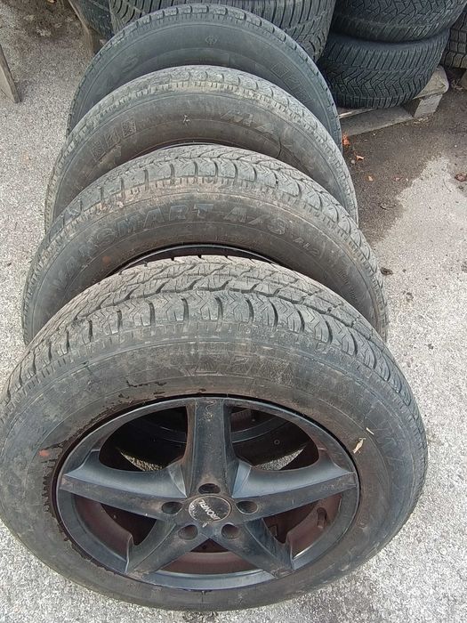 Гуми 205/65/16 с джанти за Мерцедес Виано