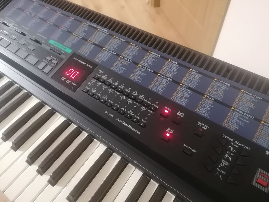 CASIO CT-680 digital reverb