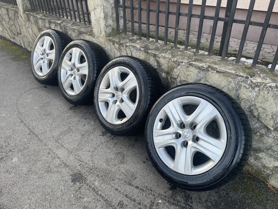 Jante Opel 17" • Cauciucuri Iarna M+S 215/55/R17 •