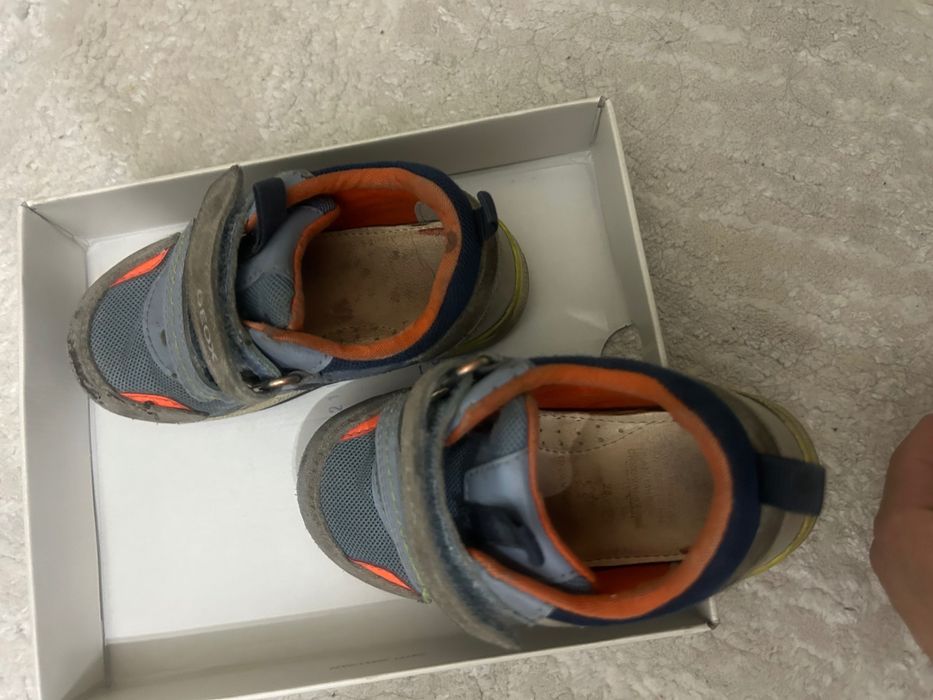 Geox кроссовки 25 р