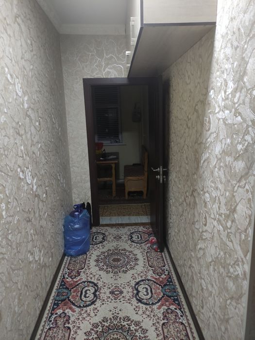 Uy sotiladi Yangihayot tumanida 3 xonali