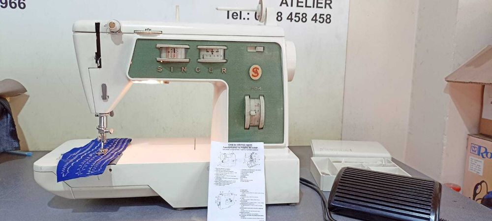 Masina de cusut electrica Singer 784