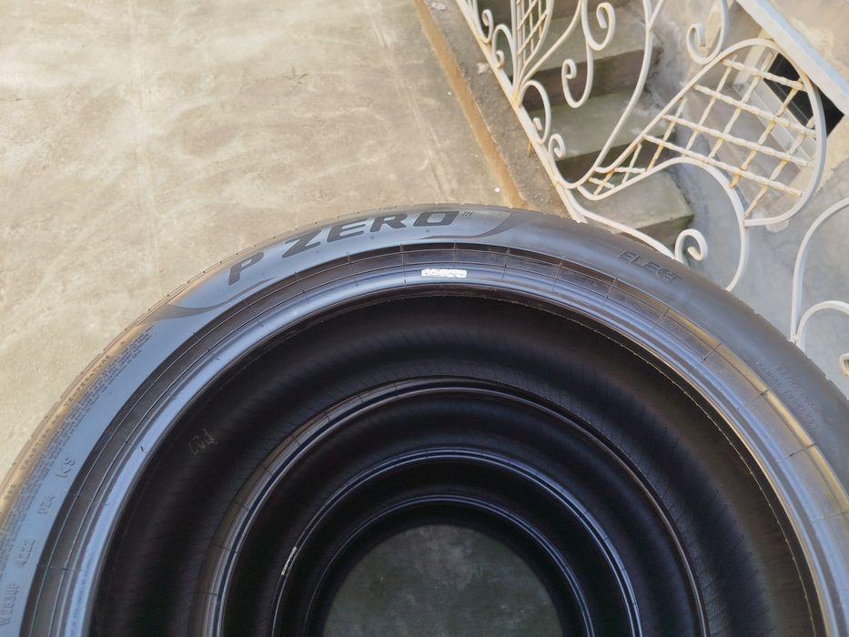 245 45 R19 Shina Pirelli