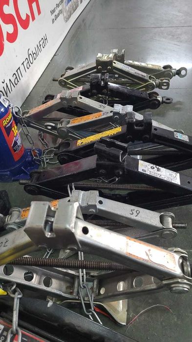 Домкрат из Японии