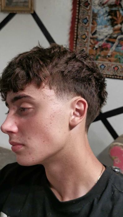 Frizer Brasov/ Tund la salon