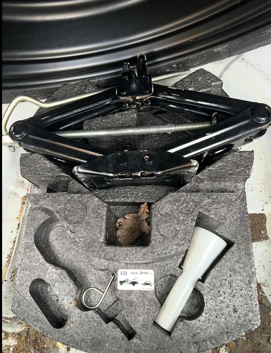 Roata rezerva cric ford mondeo mk4