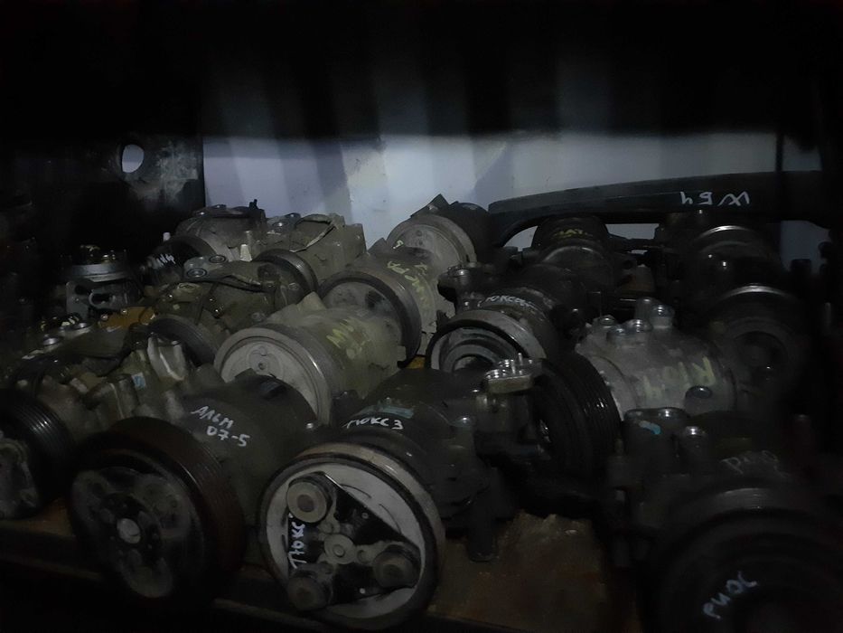 Компрессор кондиционера Джак S3 Мазда  Фольксваген Ауди гольф галант