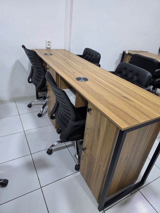 Новые столы для маникюра