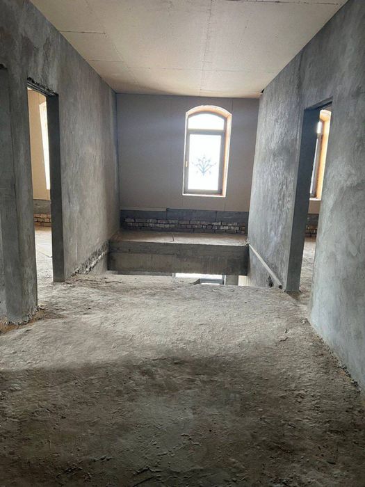 Продаётся квартира в новостройке Ракат Махалла Яккасарай район