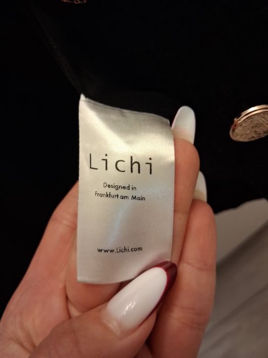 Продам.жакет Lichi