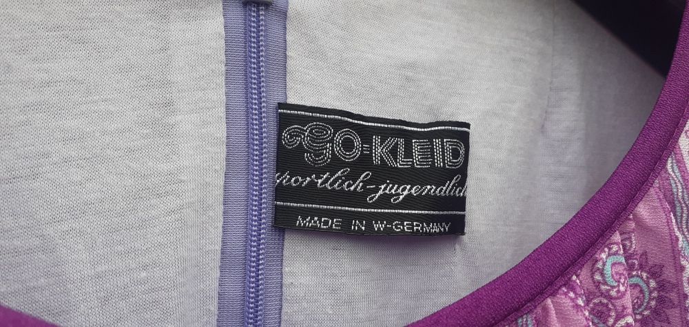 Vand rochii deosebite, marimea M