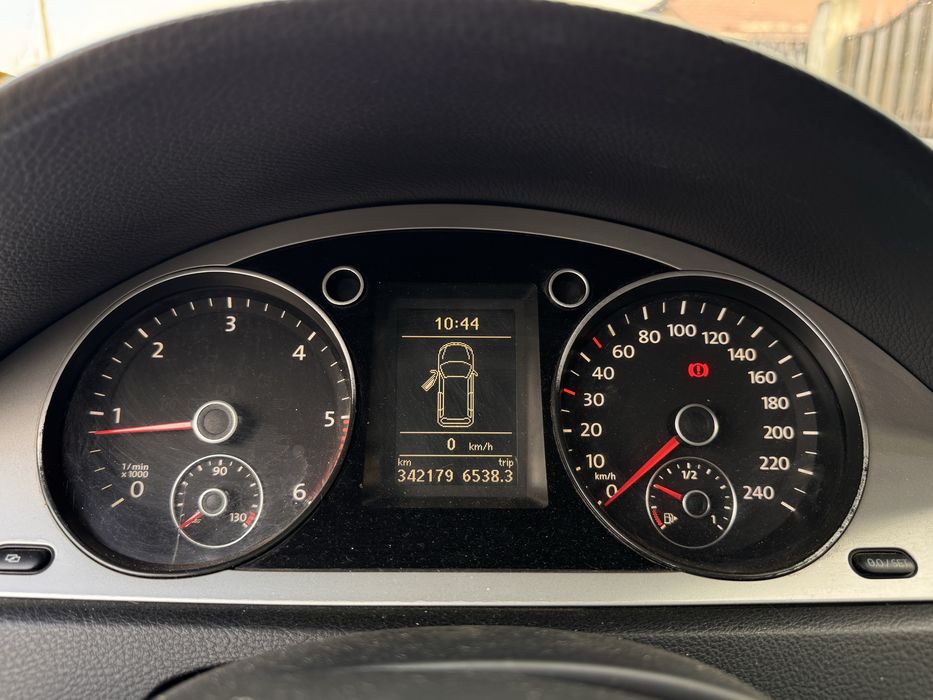 VW Passat B6 2.0 TDI