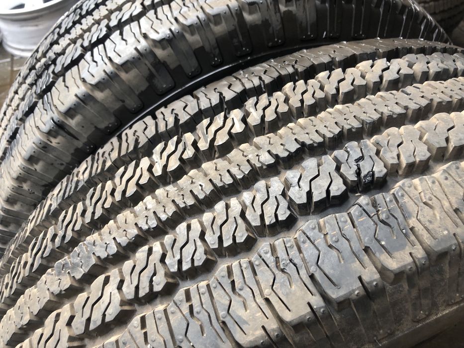 265/75/16 пара шин б/у из Германии