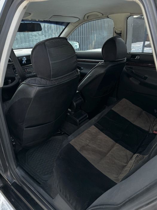 Автомобиль Ауди А4 97 год