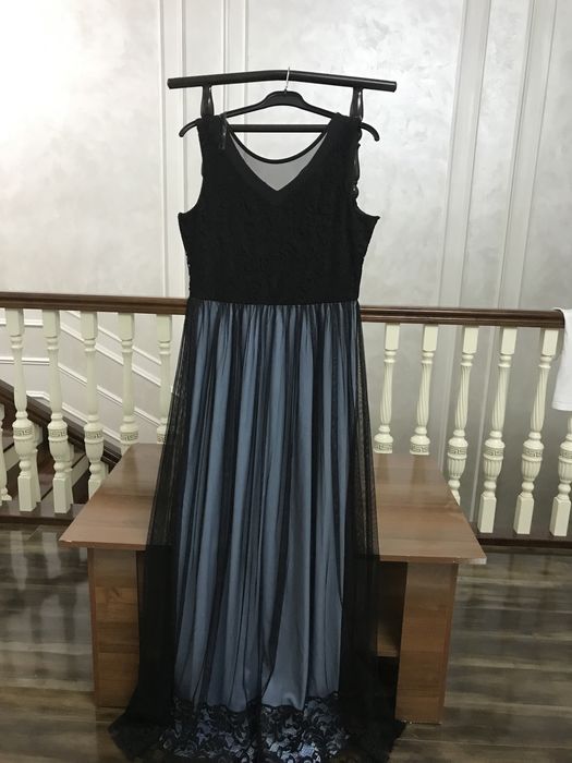 продам платье новый