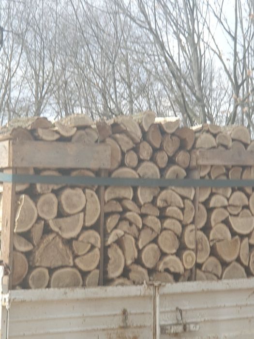 Lemne de foc la paletii