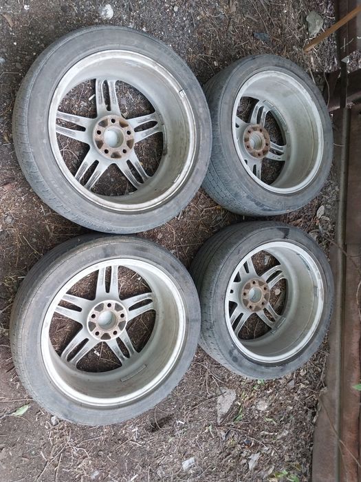 Диски R18 оригинал. С резиной 235 45.