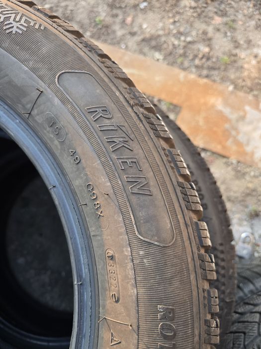 Anvelope 215/60 R16 RIKEN de iarna 2022