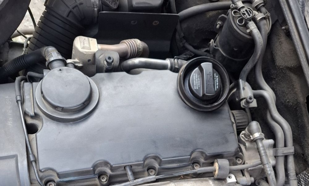 Se vinde Chiuloasă Completă Audi A4 B7 2.0 diesel cu doua axe cu came!