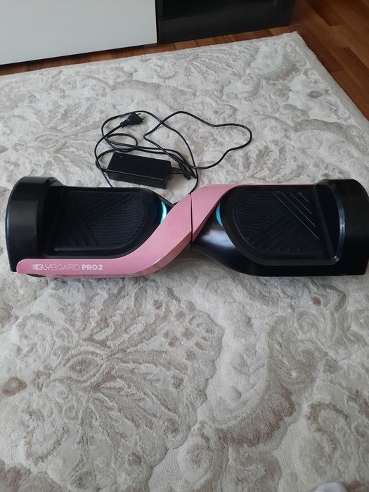 Vând hoverboard in stare perfectă de funcționare