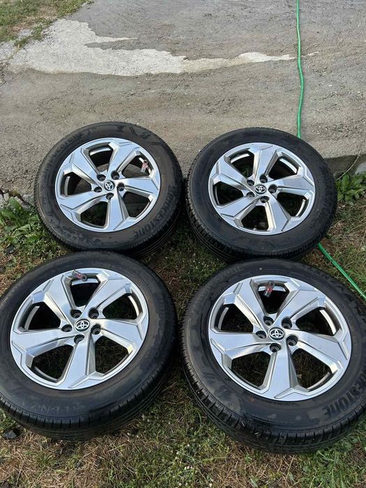 Оригинални джанти с гуми за Toyota Rav4 / Тойота Рав4 18" 5x114,3