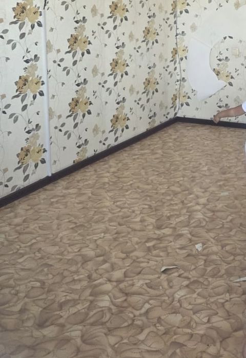 Отдам даром линолиум