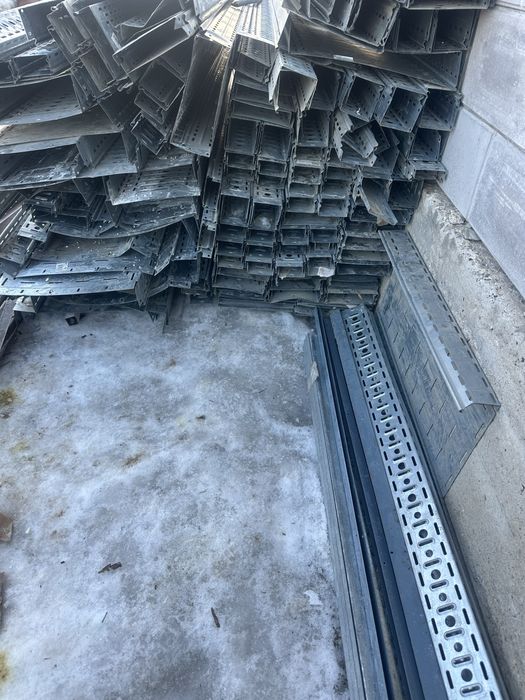 Срочно продается Кабельный лоток