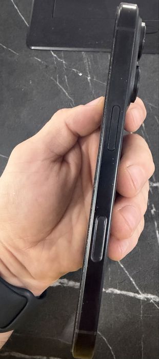 iPhone 16 Pro, Black Titanium, 256 GB