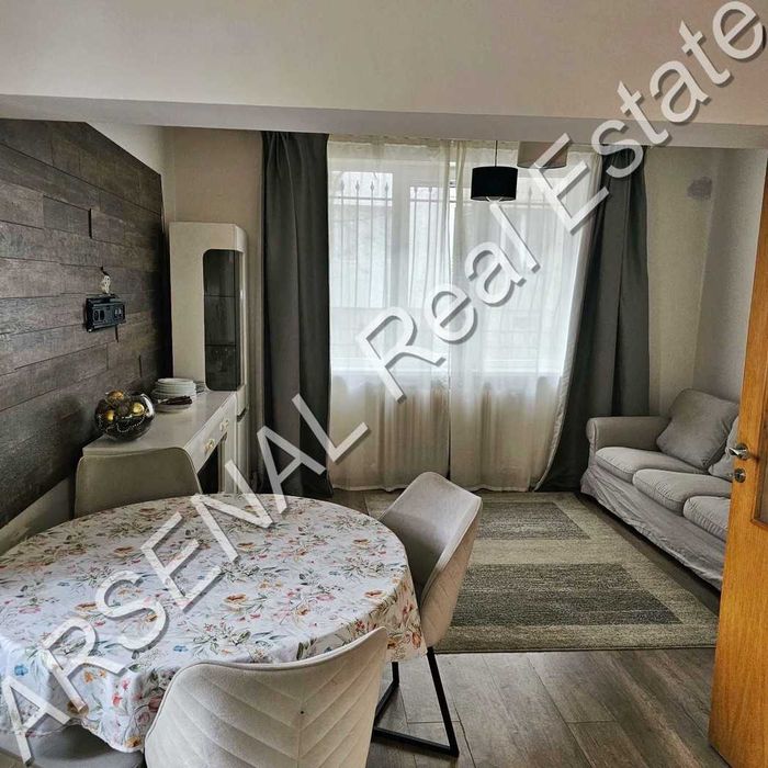 Дава се под наем Тристаен апартамент в София, Яворов - 100 кв.м за 698.19 € - Снимка #2