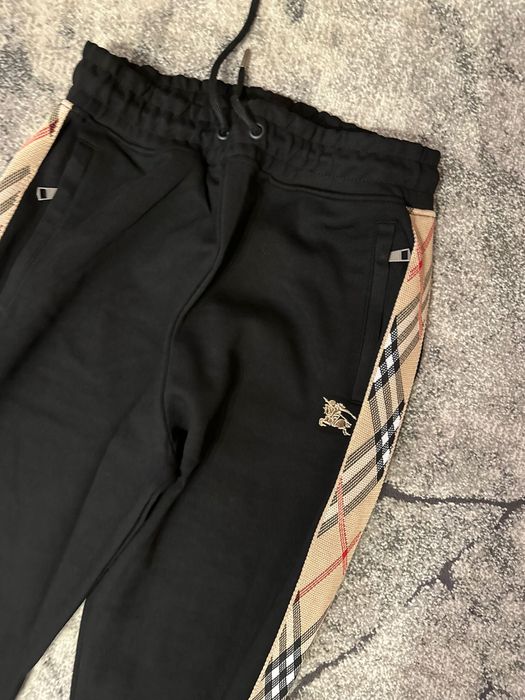 Compleu Burberry (marimi: S, M, L, XL, XXL)