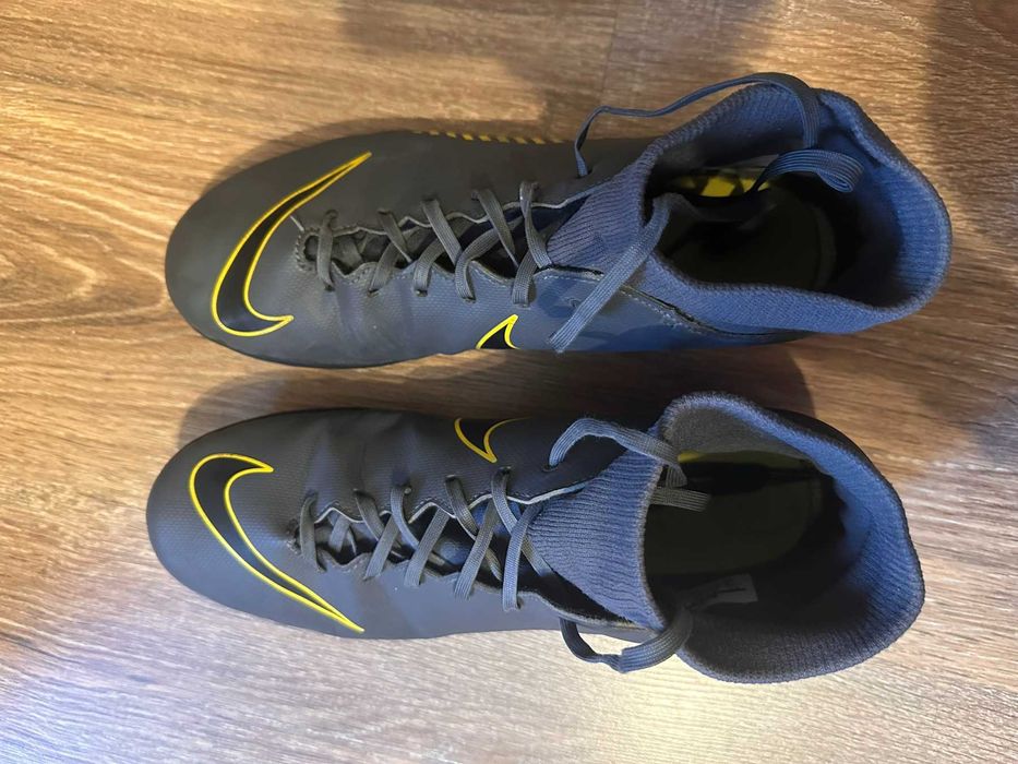 Nike Mercurial стоножки за футбол