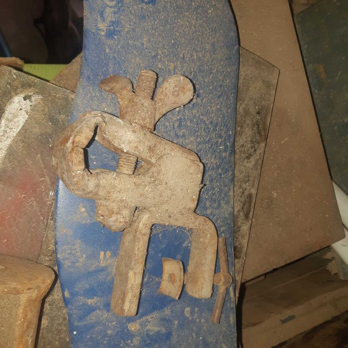 Инструменти-киркобрадва