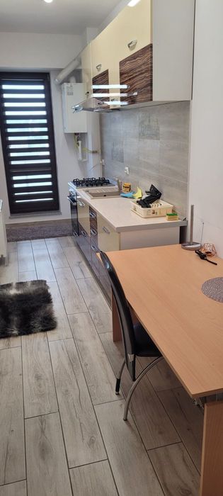 Inchiriez apartament 1 camera in Lazar Residence